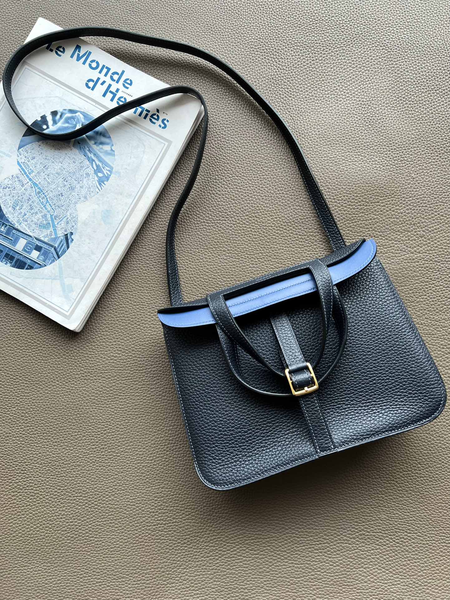 Hermes Halzan 25 Handbag Shoulder Bag In Black/Blue Clemence Leather